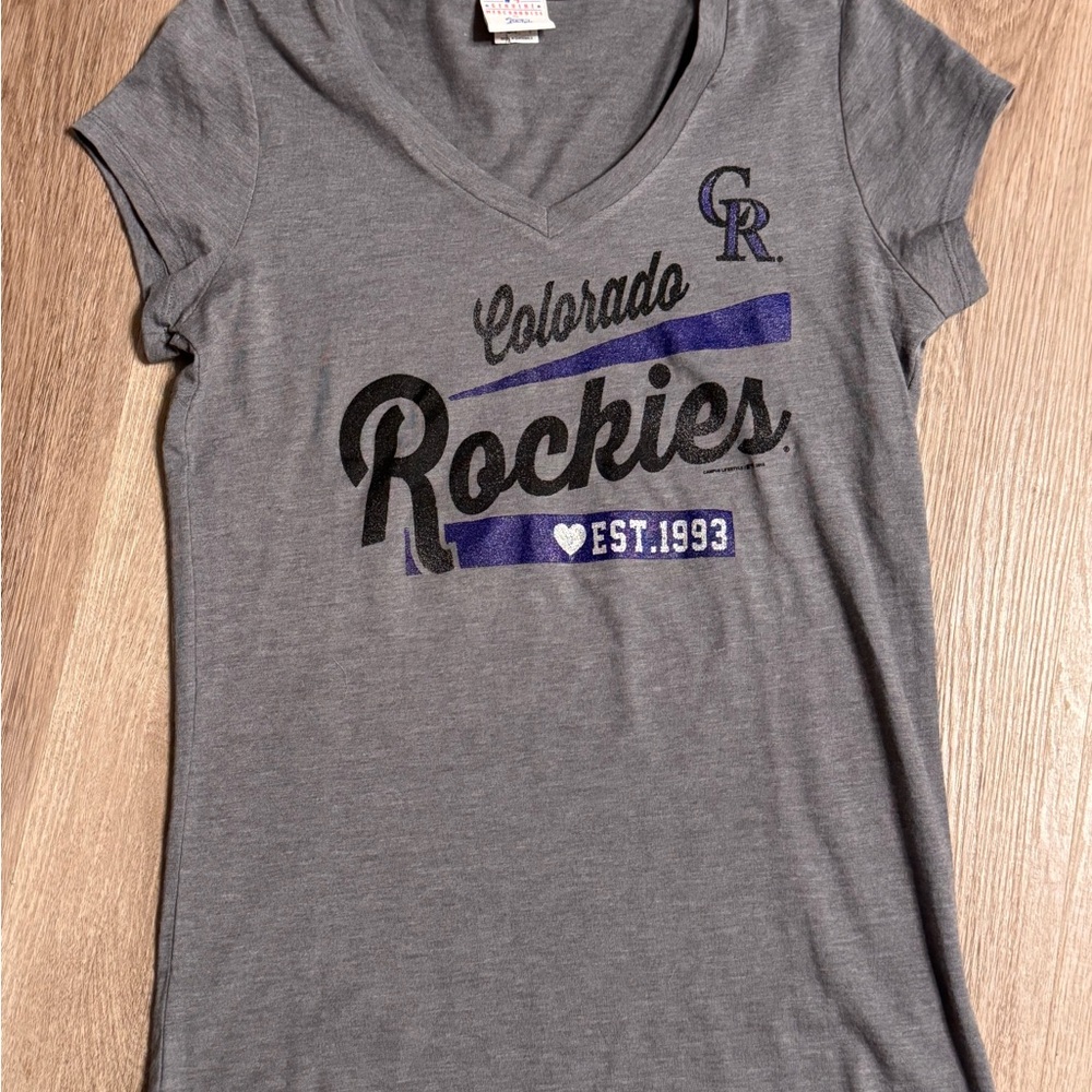 Women’sGenuine Merchandise by Campus Lifestyle Colorado Rockies MLB Gray T-Shirt